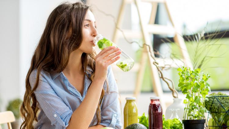 main of Choosing a Detox Diet Helps Some People Achieve Their Health Goals (findit101)